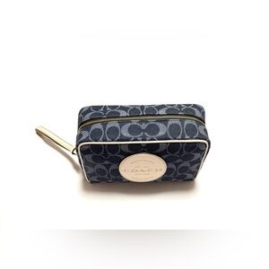 Coach Dempsey Boxy Cosmetic Case